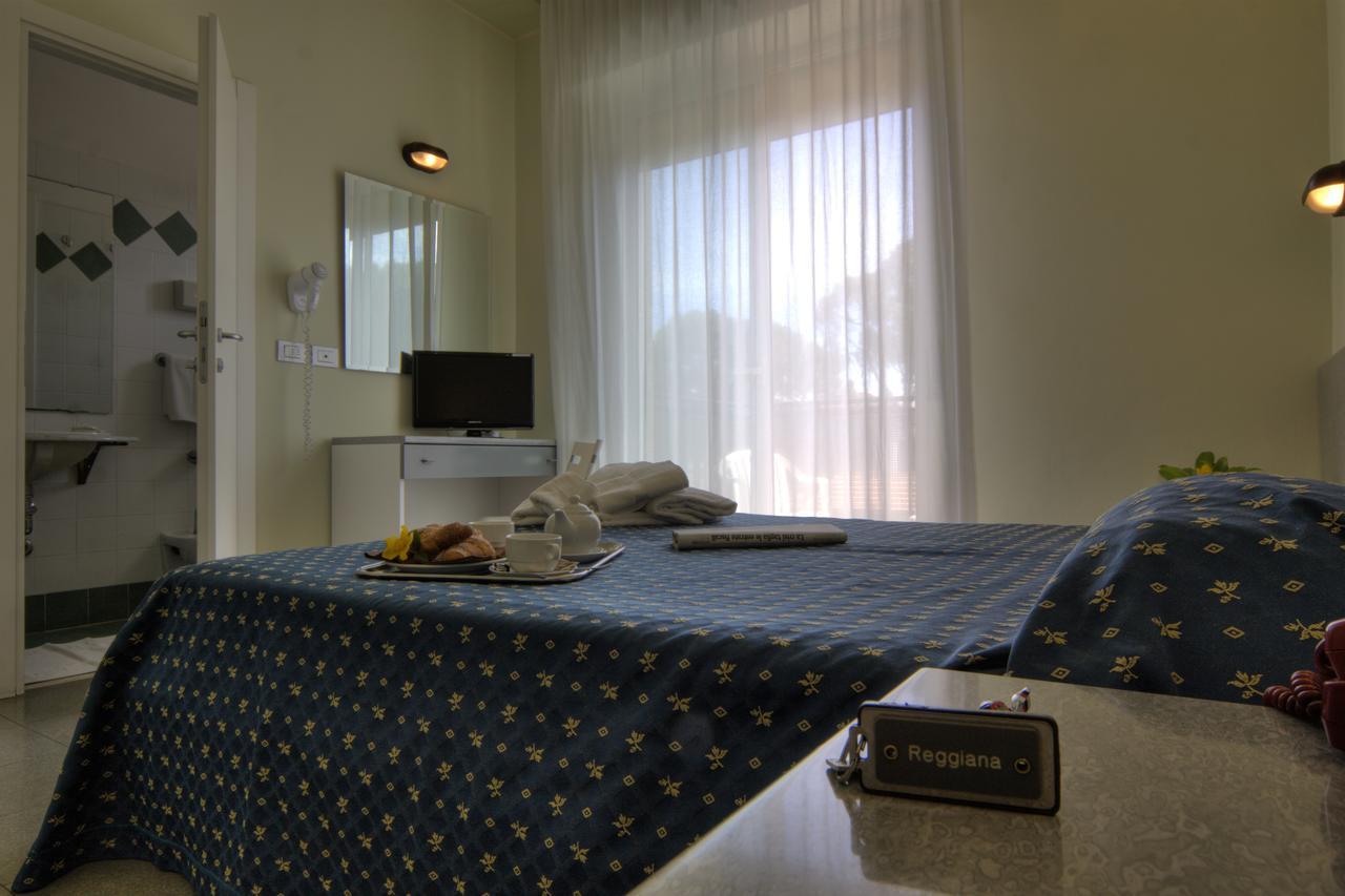 Hotel Reggiana Riccione Eksteriør billede